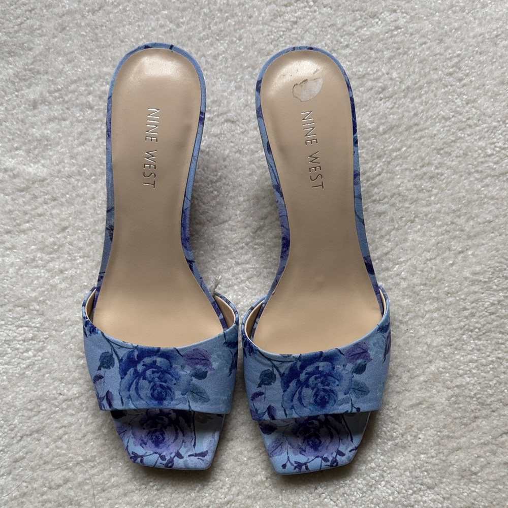 Nine West Light Blue Floral Heels